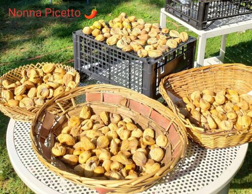 Come fare i fichi secchi interi con la ricetta calabrese della nonna