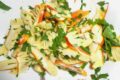 Funghi ovuli crudi in insalata detti anche carpaccio di ovoli